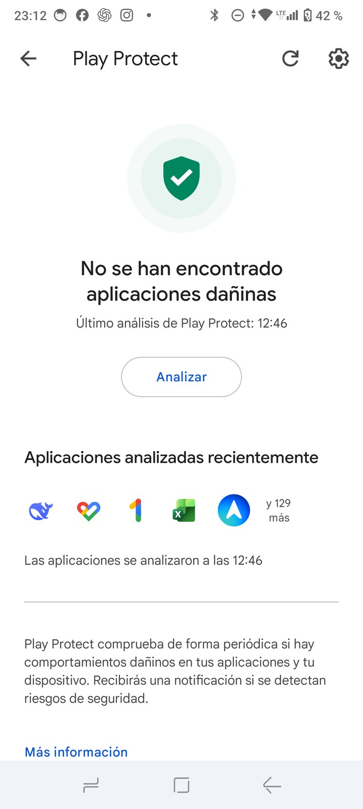 Play Protect analizando las aplicaciones de un Android